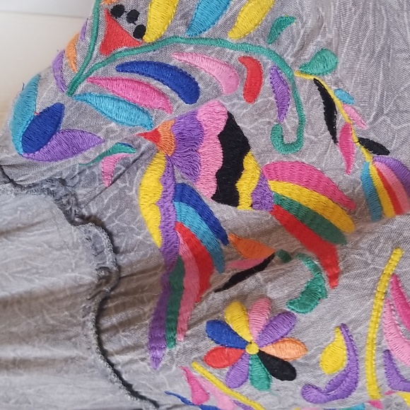 Judith March Bell Sleeve Embroidered Tunic Grey Top - Picture 5 of 12